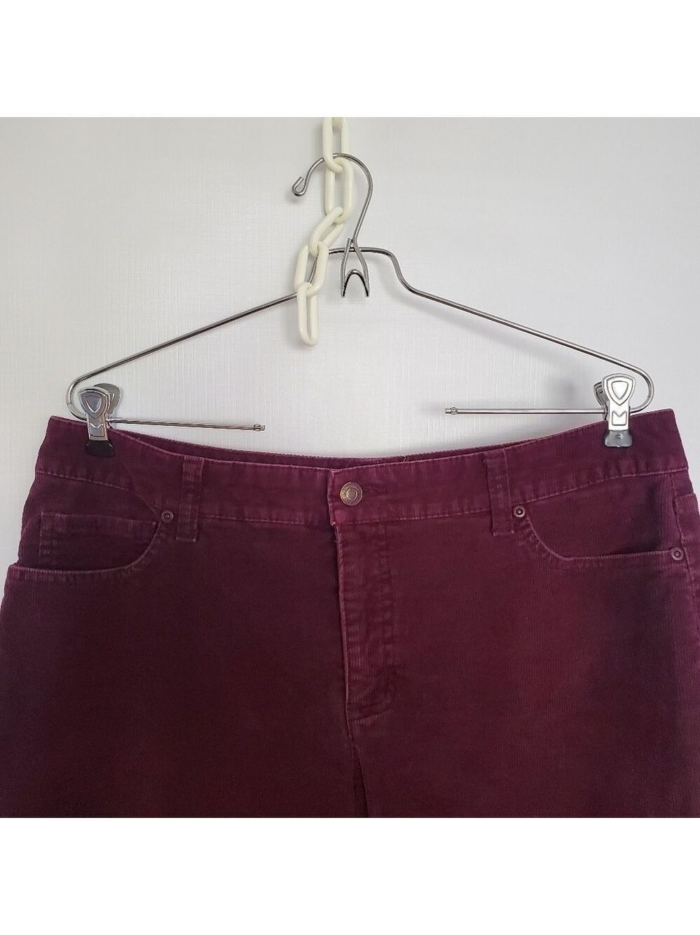 ST. JOHN'S BAY CORDUROY PANTS WOMEN 12 STRAIGHT-FIT SLENDER BOOT CUT PLUM PURPLE - Picture 3 of 11